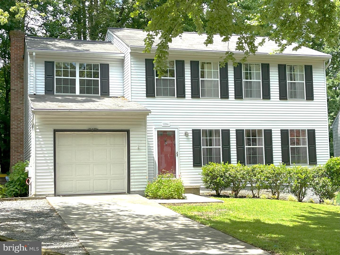 1256 Crowell Ct Property Photo 2