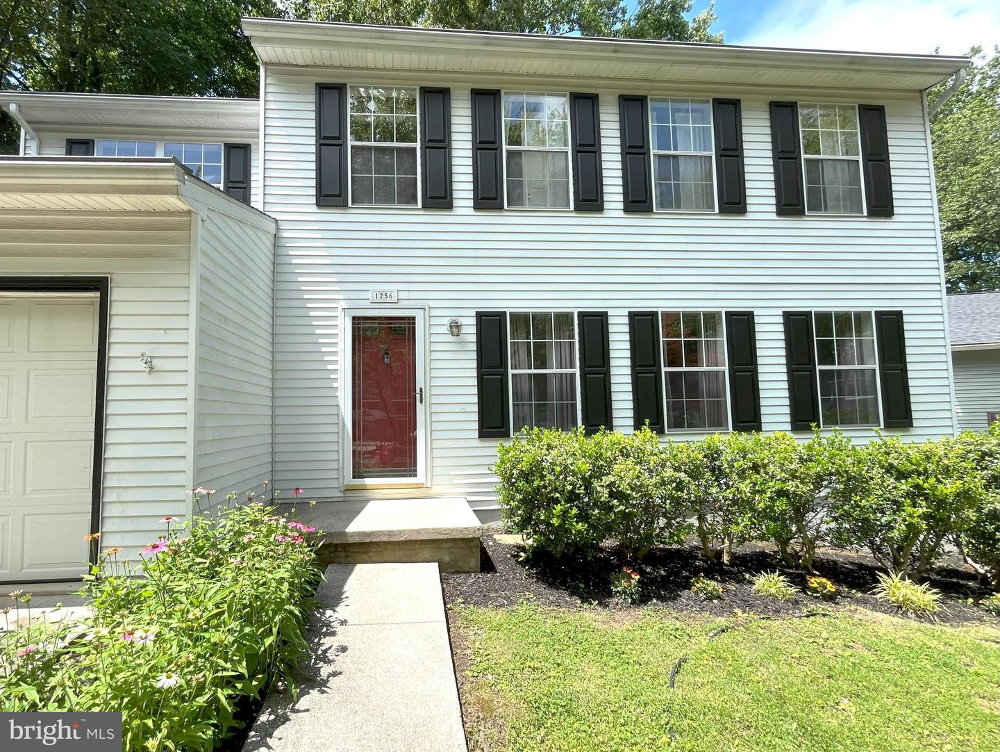 1256 Crowell Ct Property Photo 3