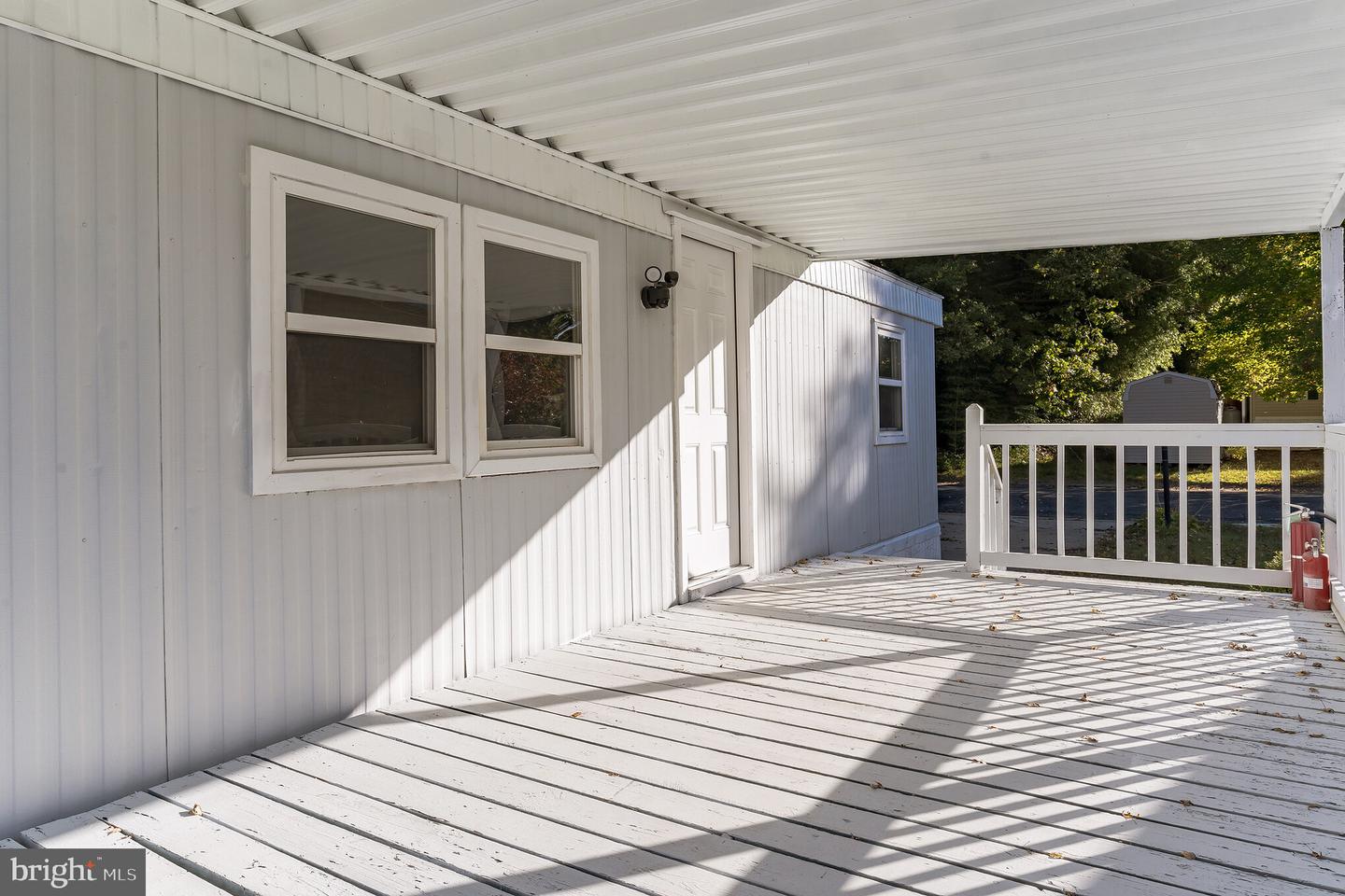 180 Sonnys Court Property Photo 26