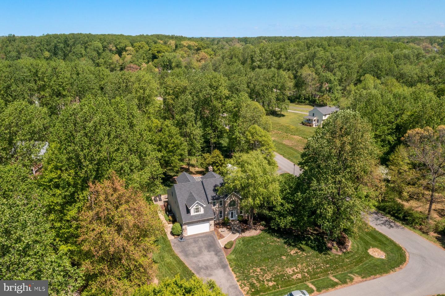 1800 Greer Ct Property Photo 4