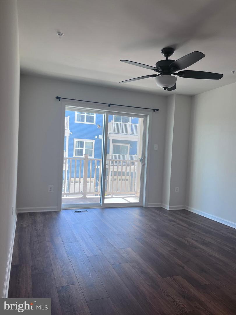 2828 Brewers Crossing Way Property Photo 10