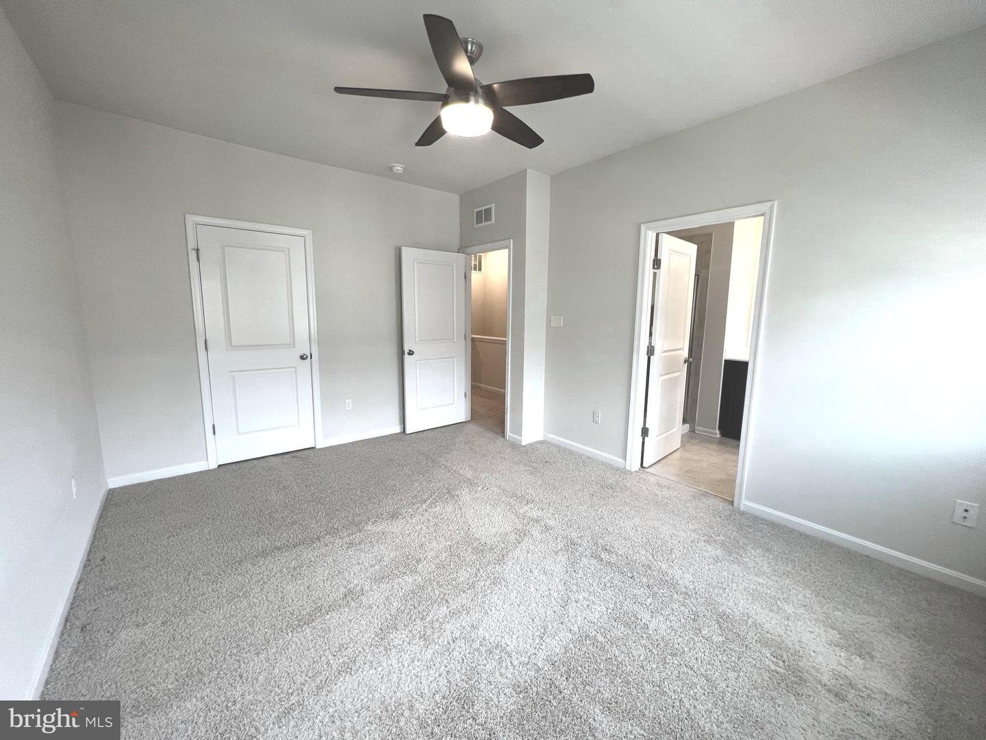 2013 Thornbrook Way Property Photo 14