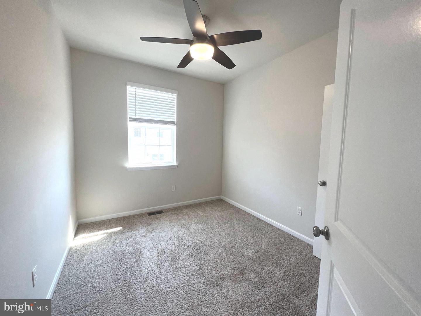 2013 Thornbrook Way Property Photo 19