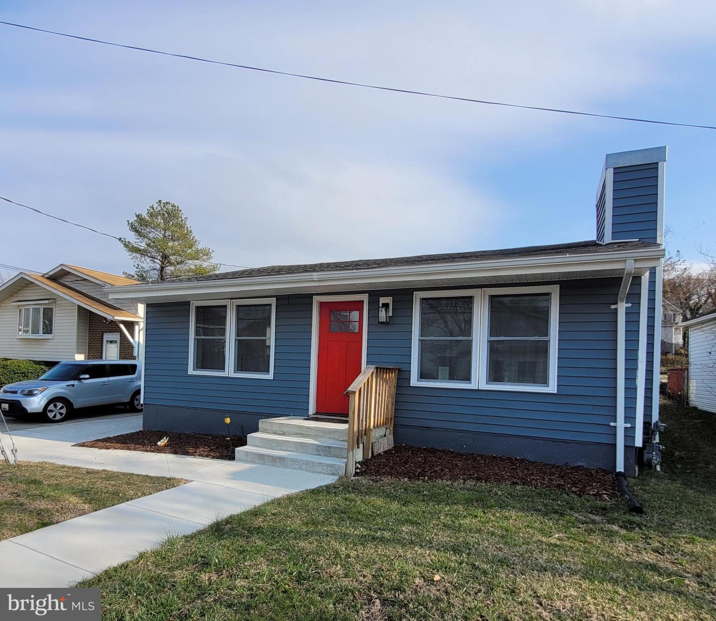 5919 BELLE GROVE RD Property Photo 1
