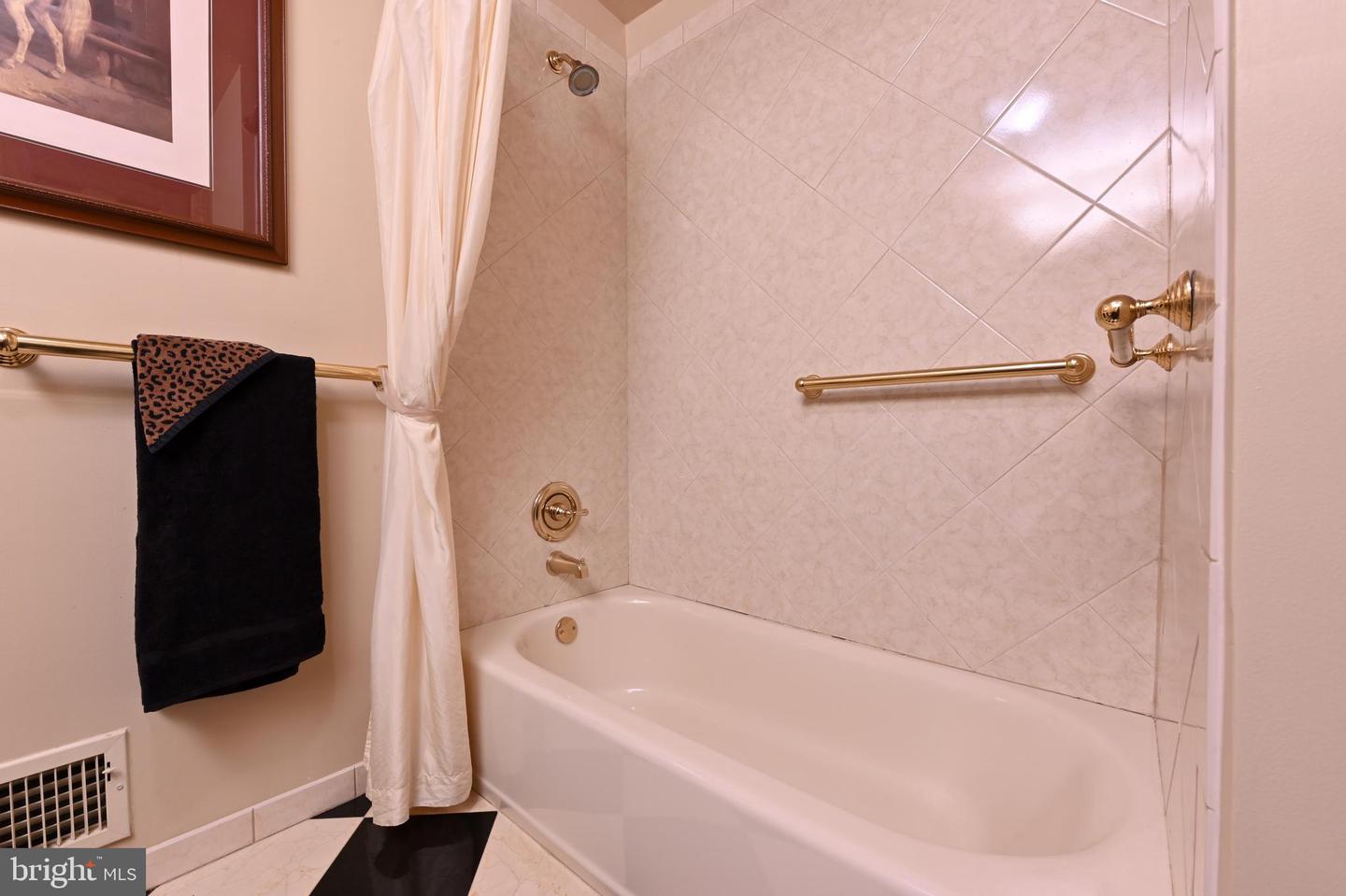 1534 Circle Dr Property Photo 28