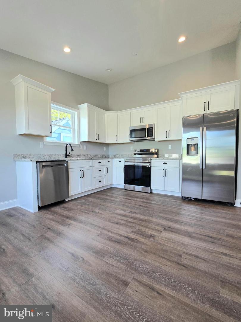 211 Greenland Beach Rd Property Photo