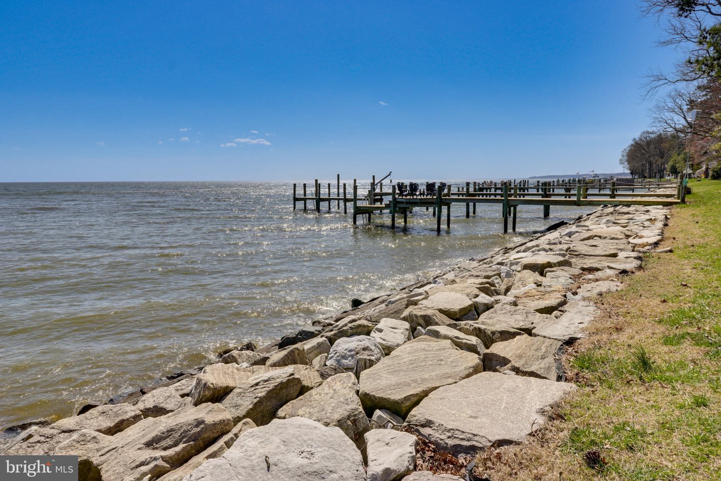 934 Bay Front Ave Property Photo
