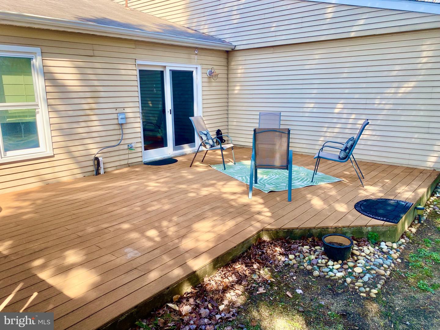 910 Topmast Way Property Photo 24