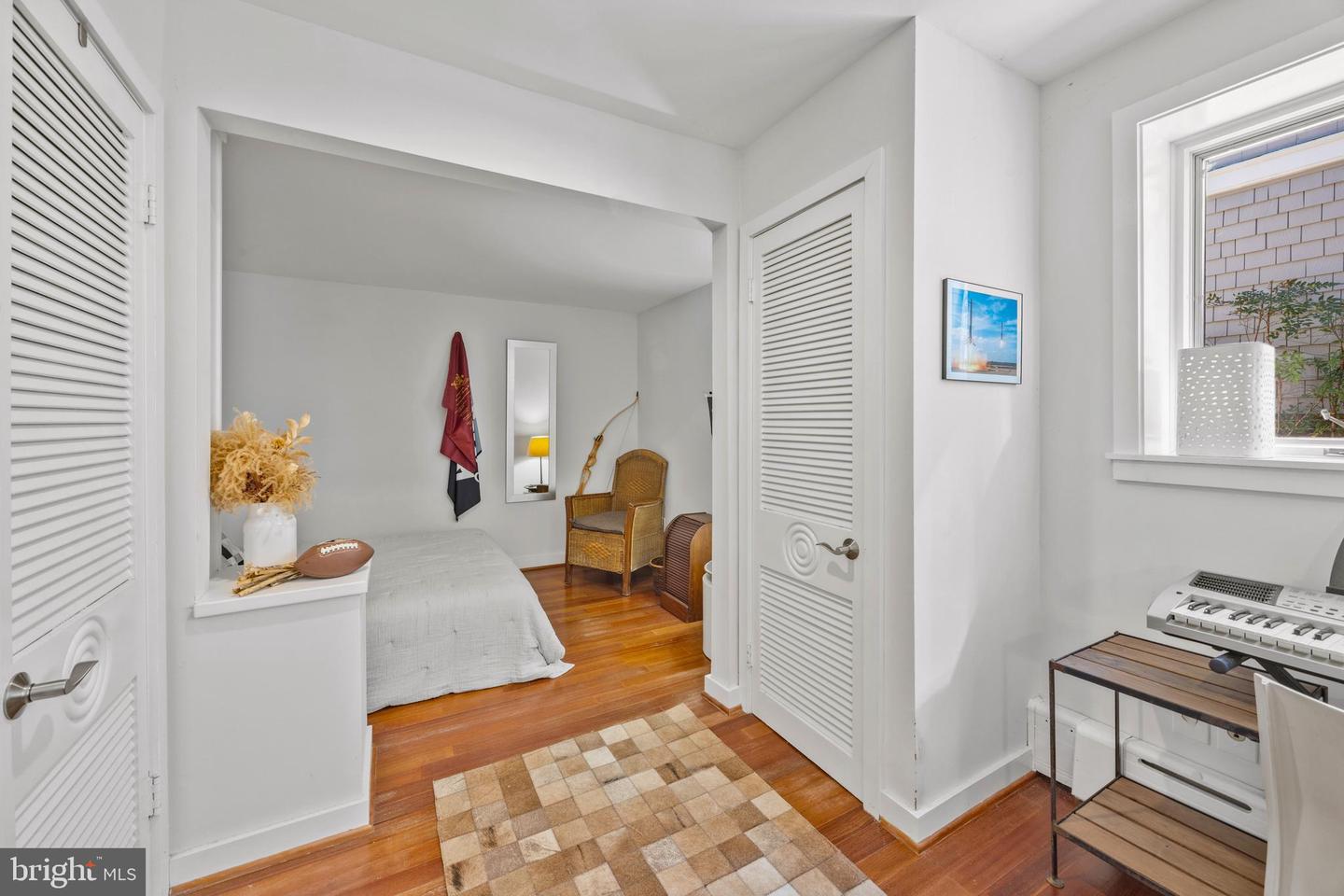 9 Shipwright St Property Photo 34