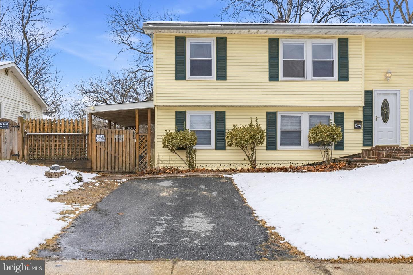 652 Chapelview Dr Property Photo 43