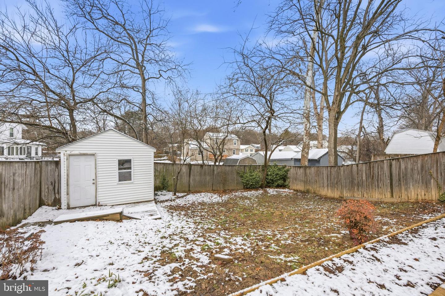 652 Chapelview Dr Property Photo 46