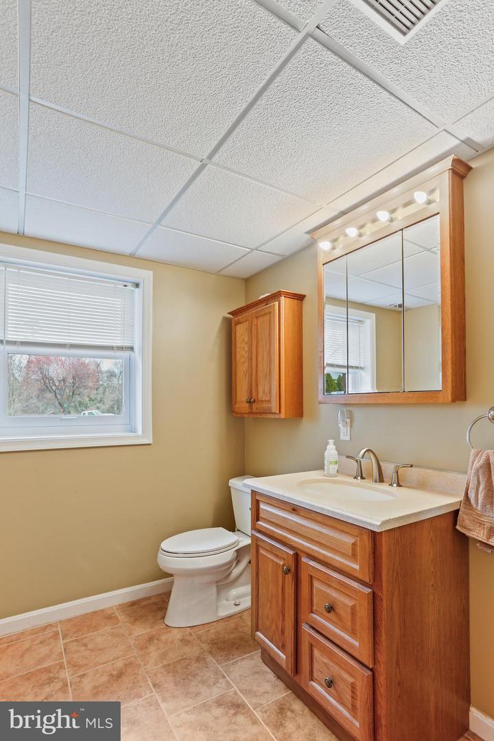 6605 Greenvale Ct Property Photo 17