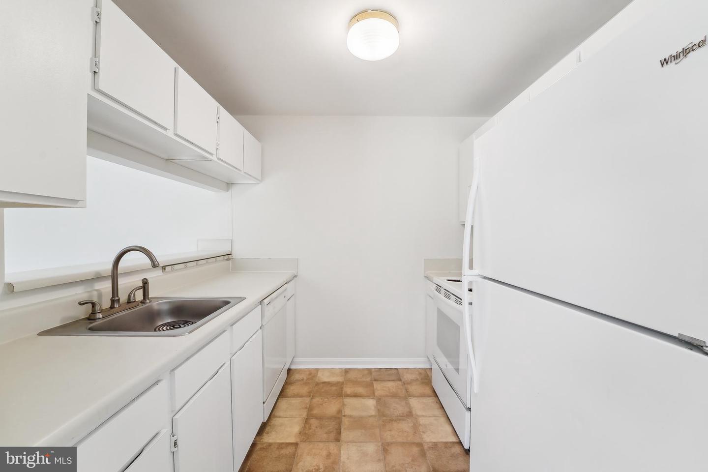6607 Rapid Water Way #103 Property Photo 11