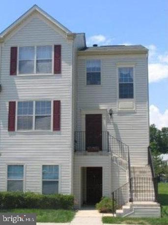 10-h Sandstone Ct Property Photo