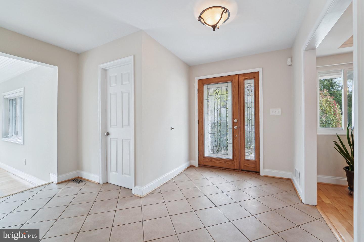 264 Capote Ct. East Property Photo 6