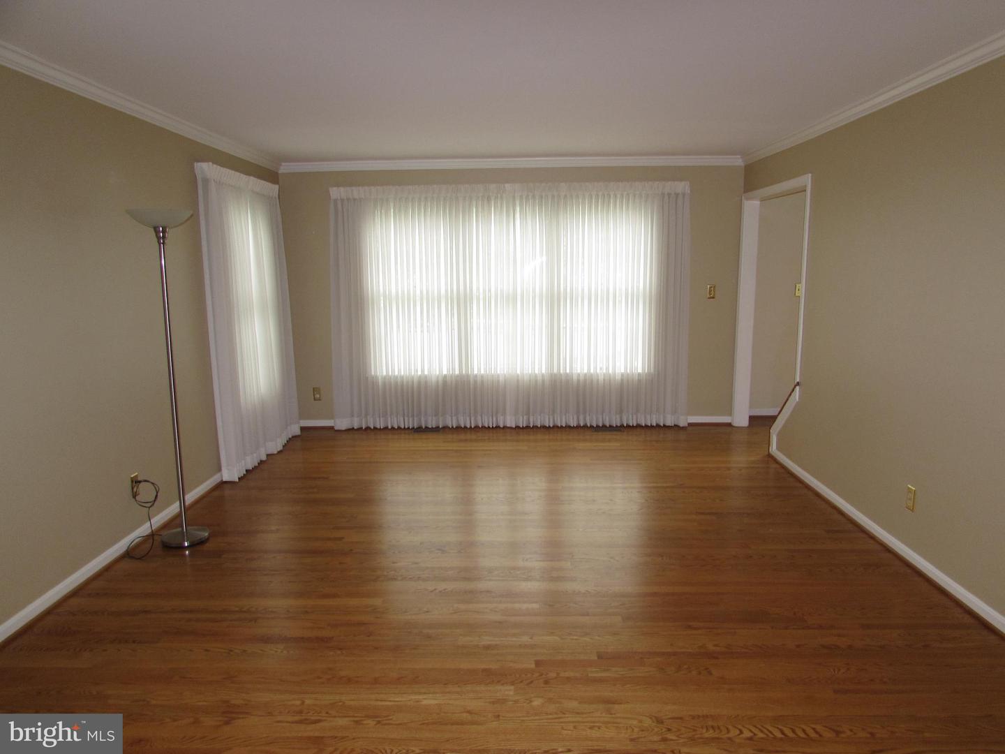 1305 Pecantree Ct Property Photo 16