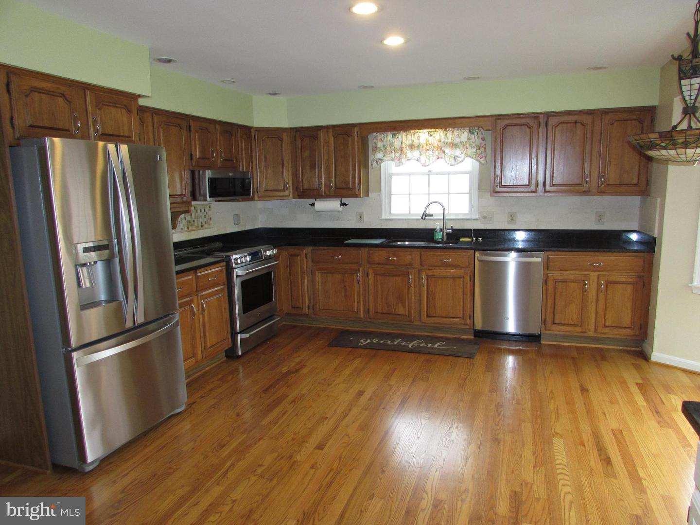 1305 Pecantree Ct Property Photo 21