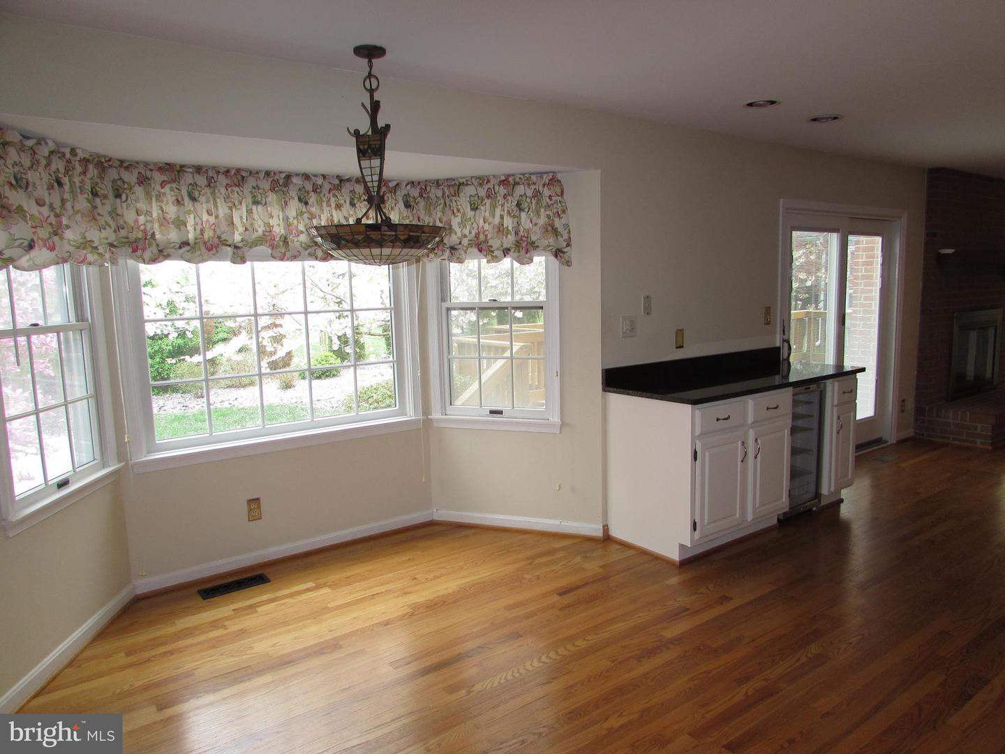 1305 Pecantree Ct Property Photo 22