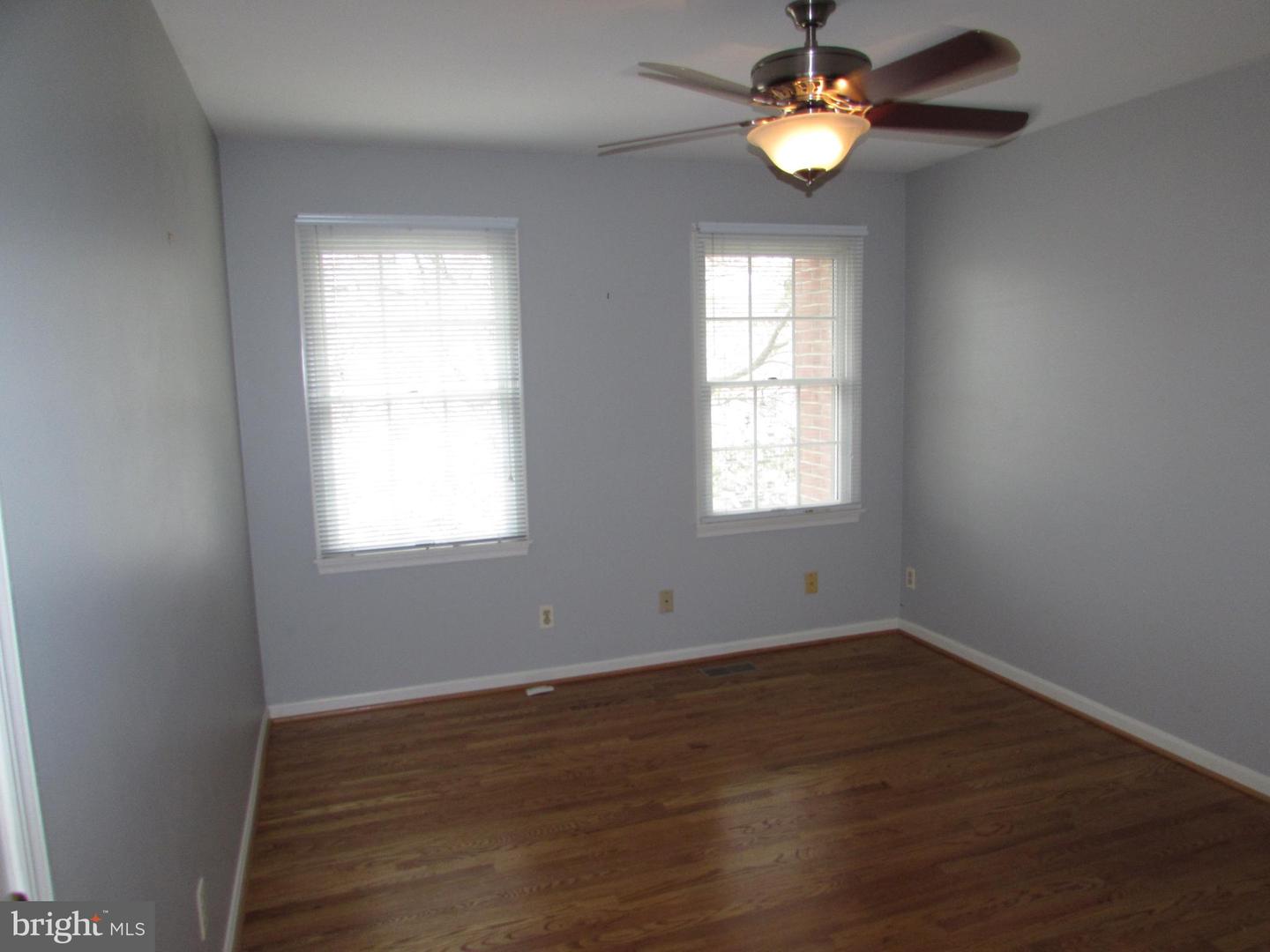 1305 Pecantree Ct Property Photo 33