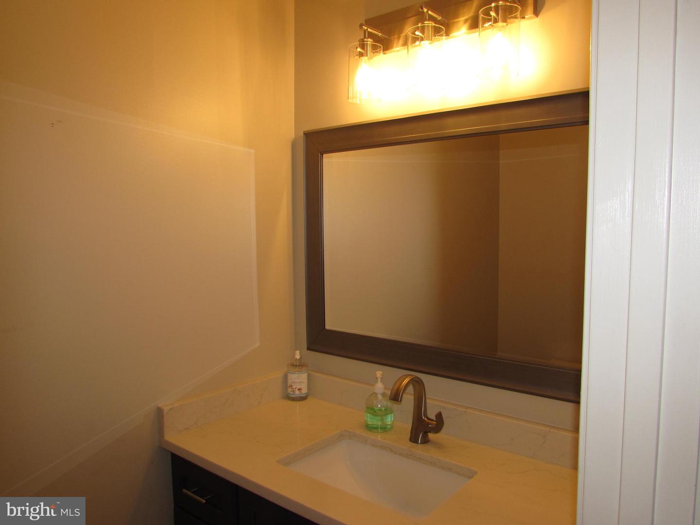 1305 Pecantree Ct Property Photo 43