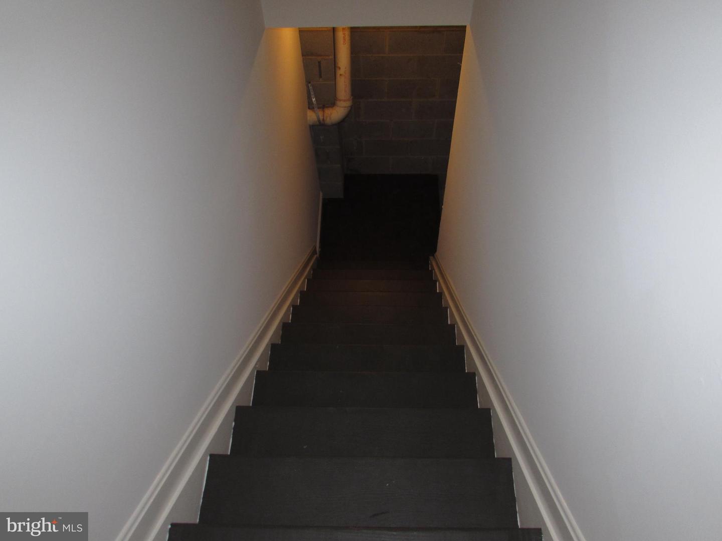 1305 Pecantree Ct Property Photo 44