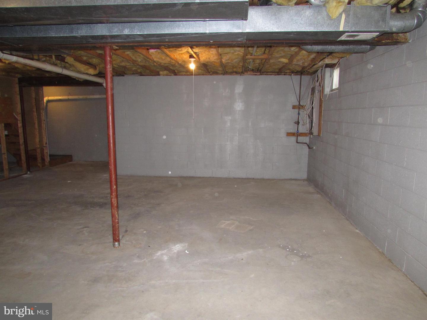 1305 Pecantree Ct Property Photo 48