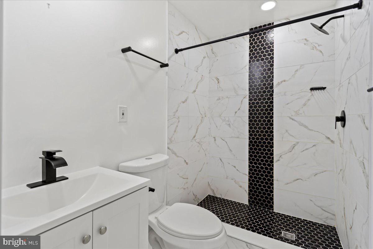 4748 Flanders Lane Trlr #k Property Photo 11
