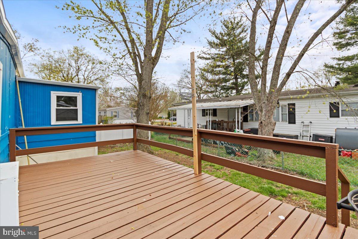 4748 Flanders Lane Trlr #k Property Photo 15