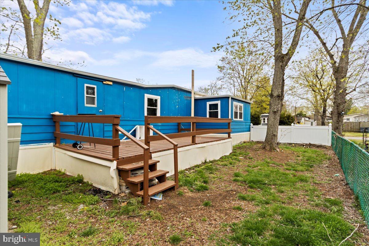 4748 Flanders Lane Trlr #k Property Photo 16