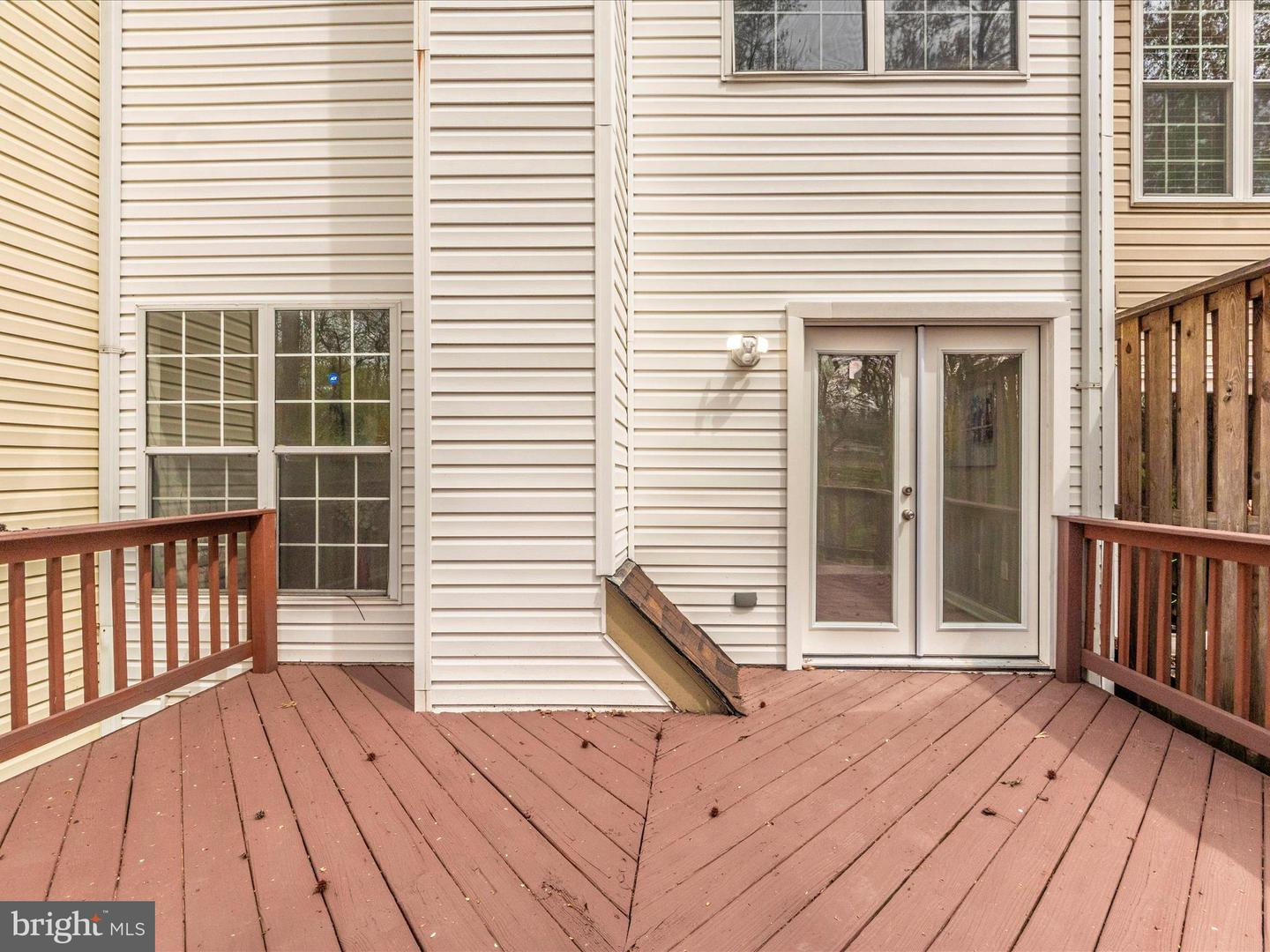 2242 Commissary Cir Property Photo 41
