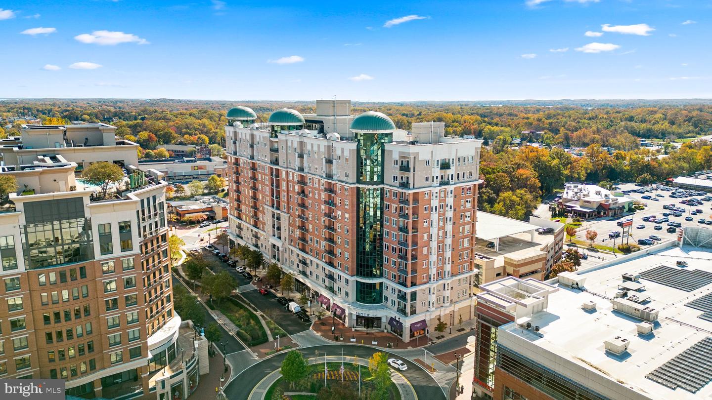1915 Towne Centre Blvd #606 Property Photo 1