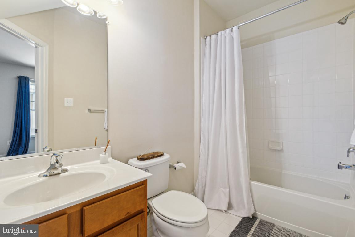2707 Amber Crest Rd Property Photo 25