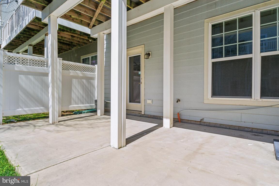 2707 Amber Crest Rd Property Photo 29