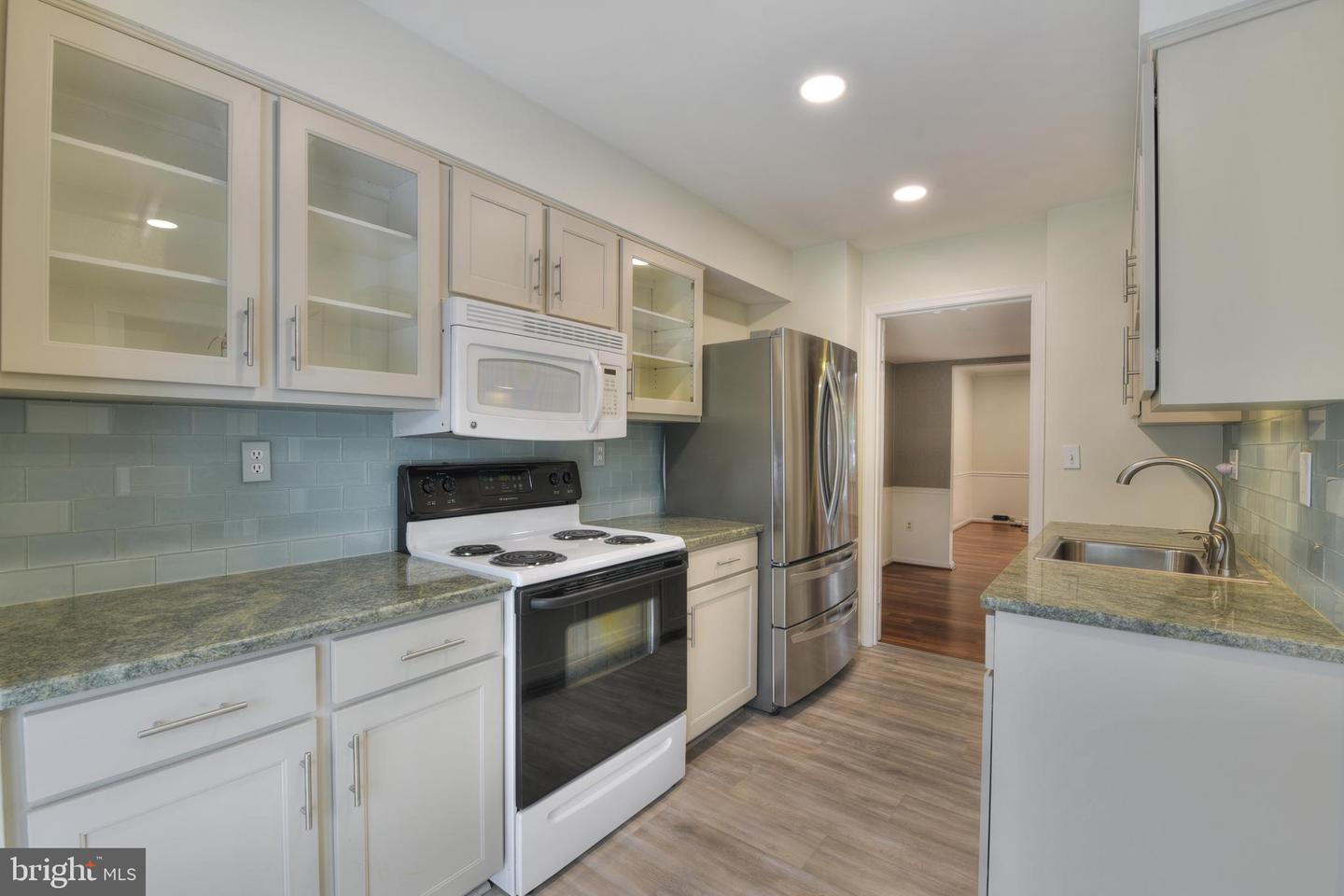 486 COLONIAL RIDGE LN Property Photo 1