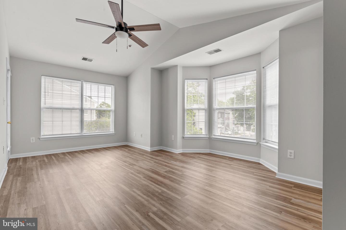 2008 Peggy Stewart Way #304 Property Photo 13
