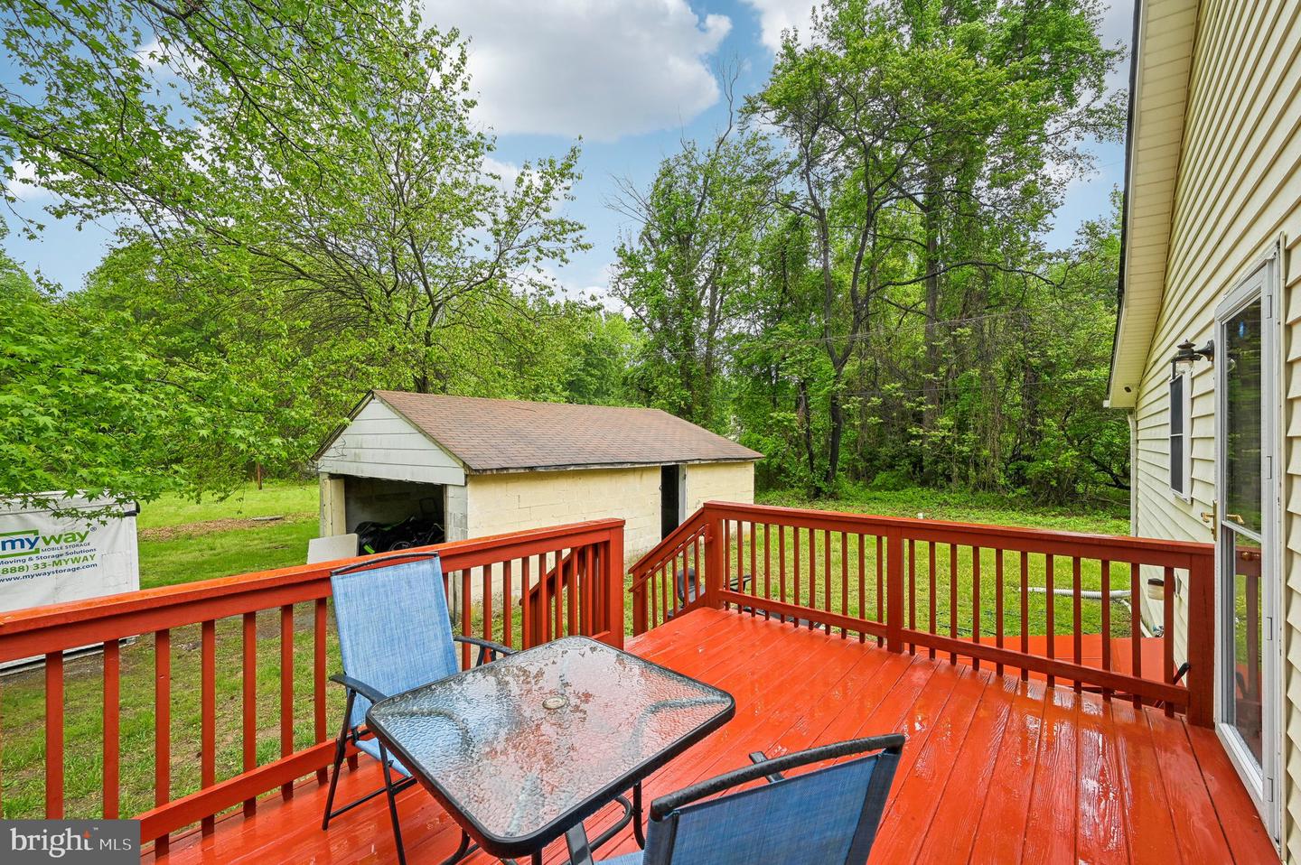 363 Effies Ln Property Photo 29