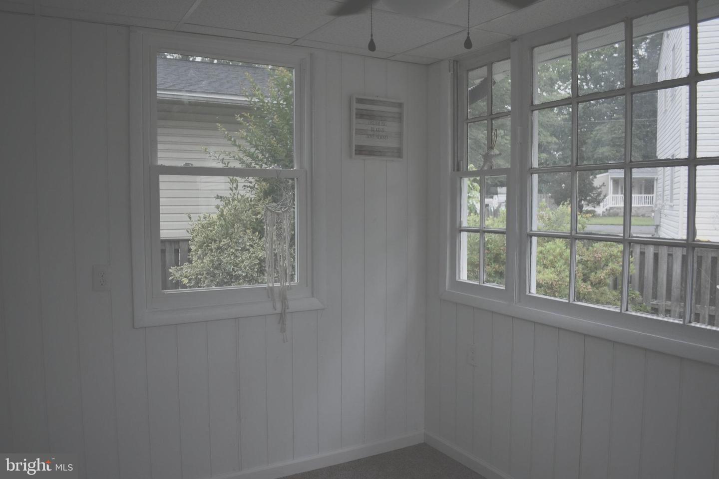 1920 Potomac Rd Property Photo 21