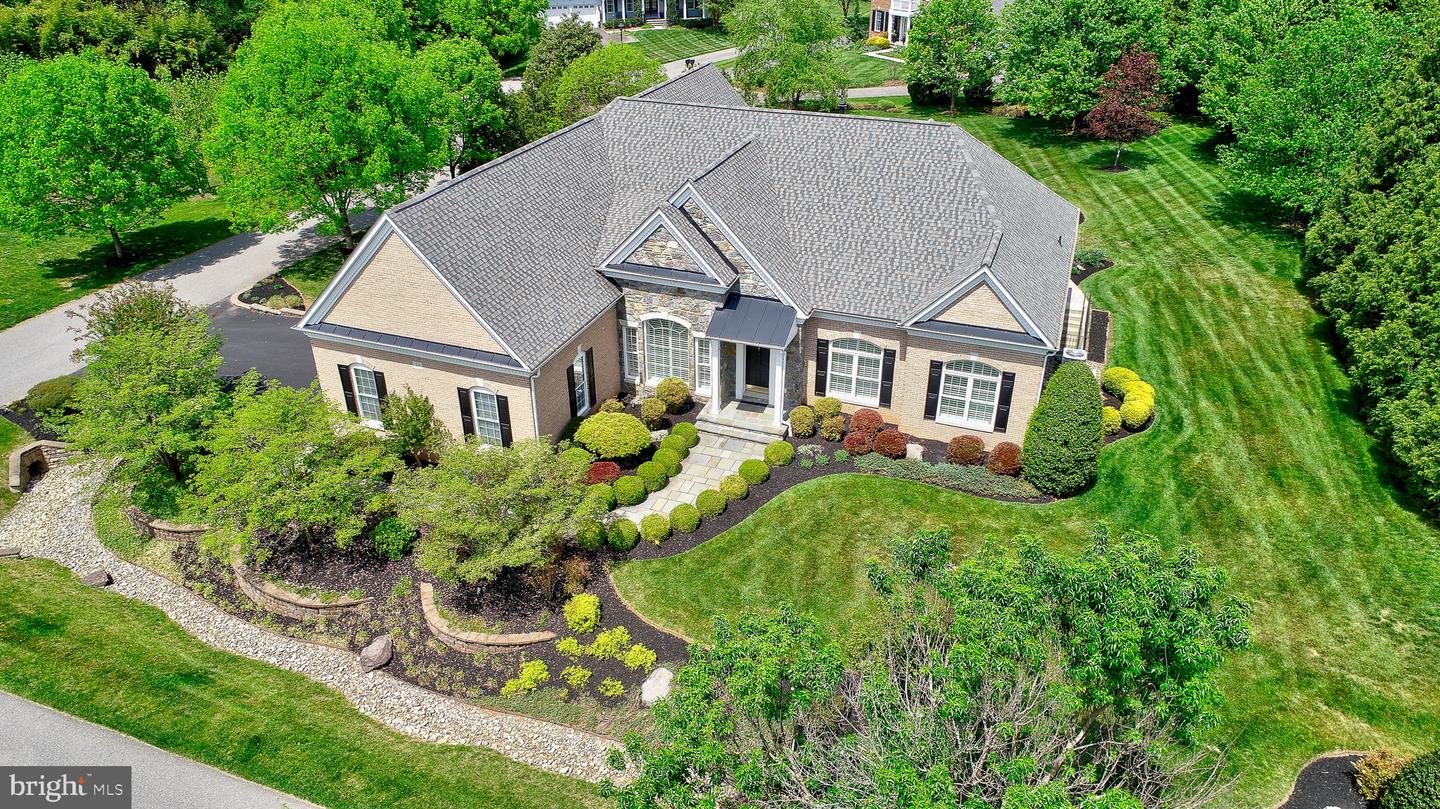 25 Hunting Ct Property Photo