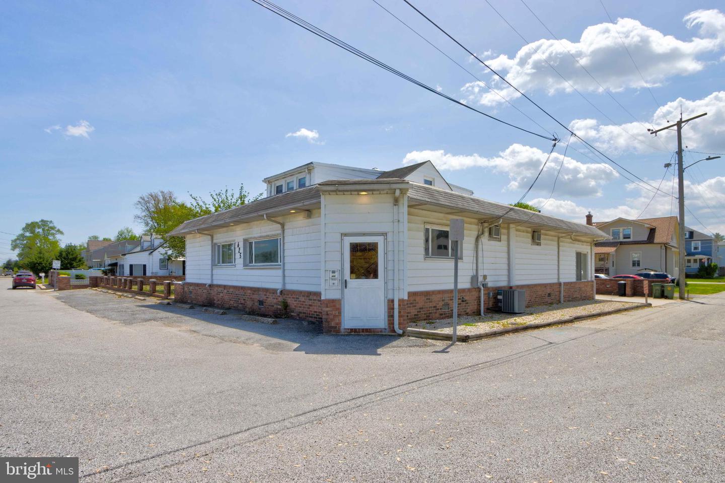 625 HAMMONDS