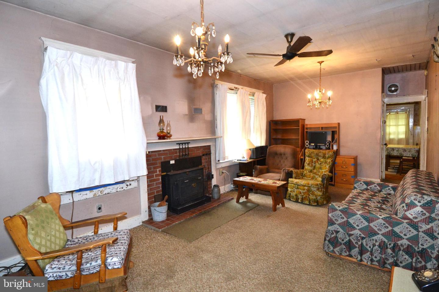 1889 Bucklina Ave Property Photo 8