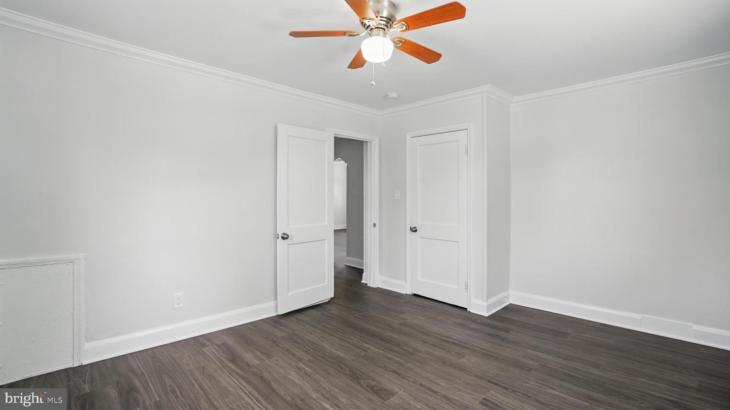 8014 Ritchie Hwy Property Photo 2