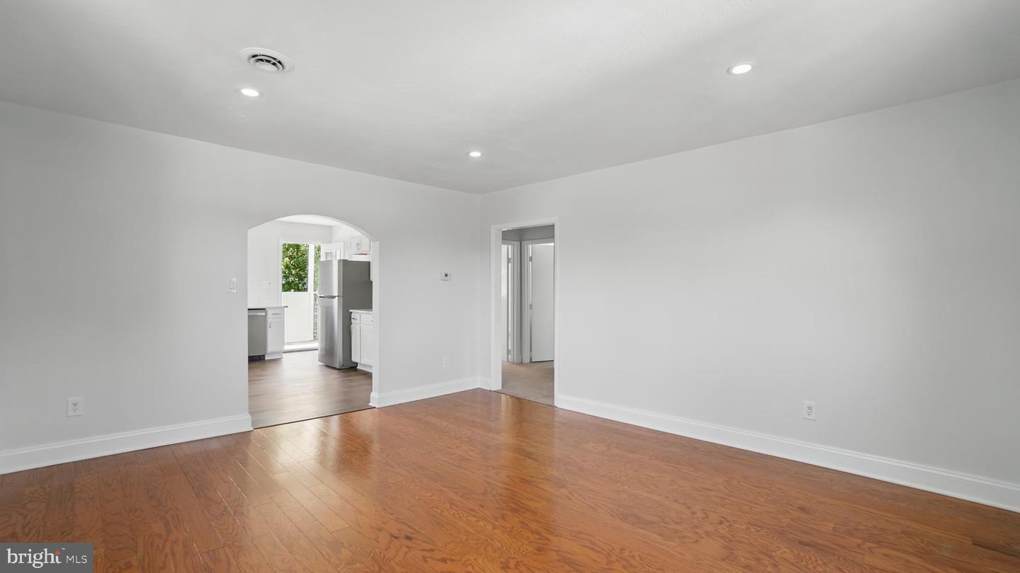 8014 Ritchie Hwy Property Photo 10