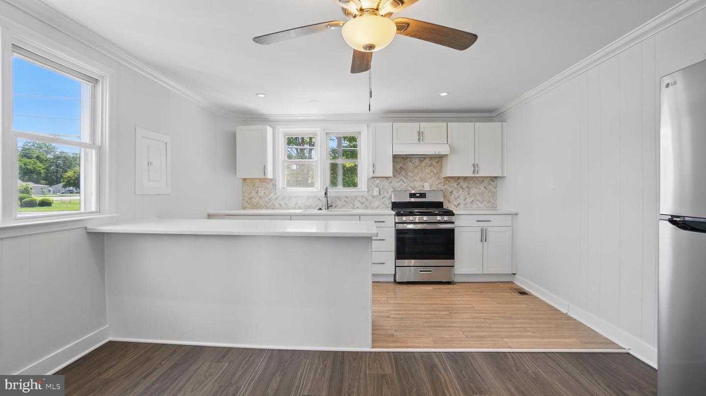 8014 Ritchie Hwy Property Photo 30