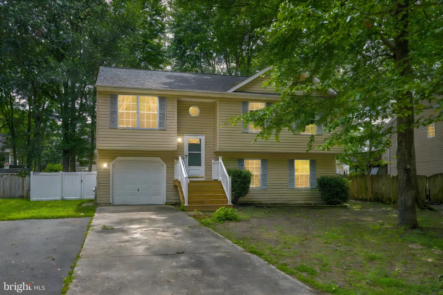 1027 BILTMORE AVE