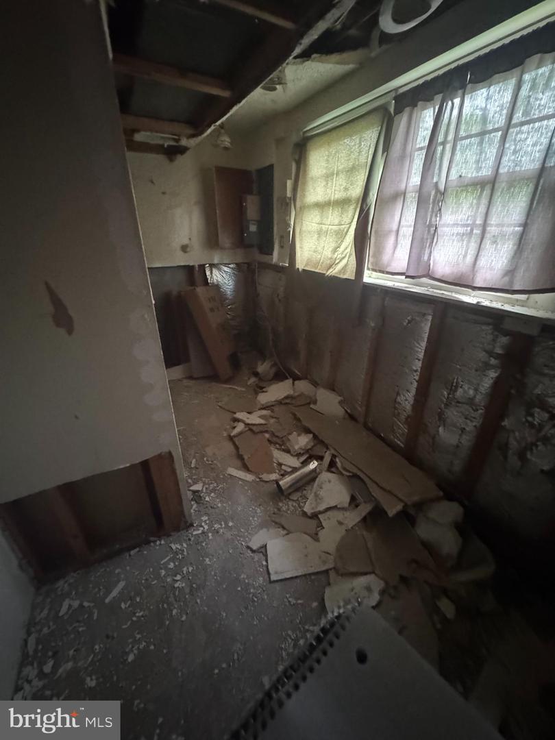 2104 Commissary Cir Property Photo 4