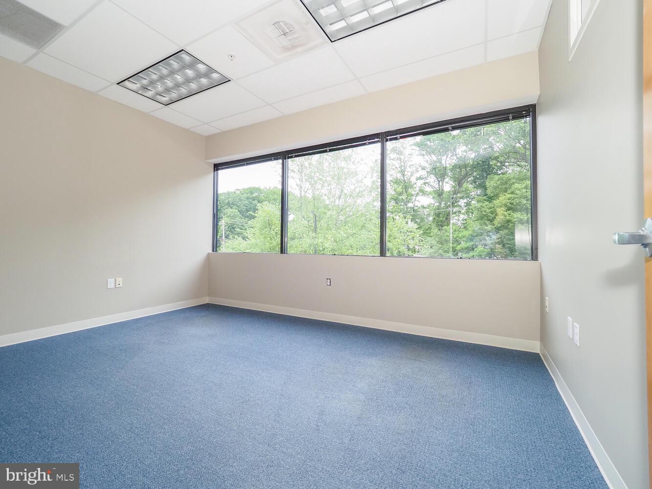 515 Benfield Rd #201 Property Photo 9