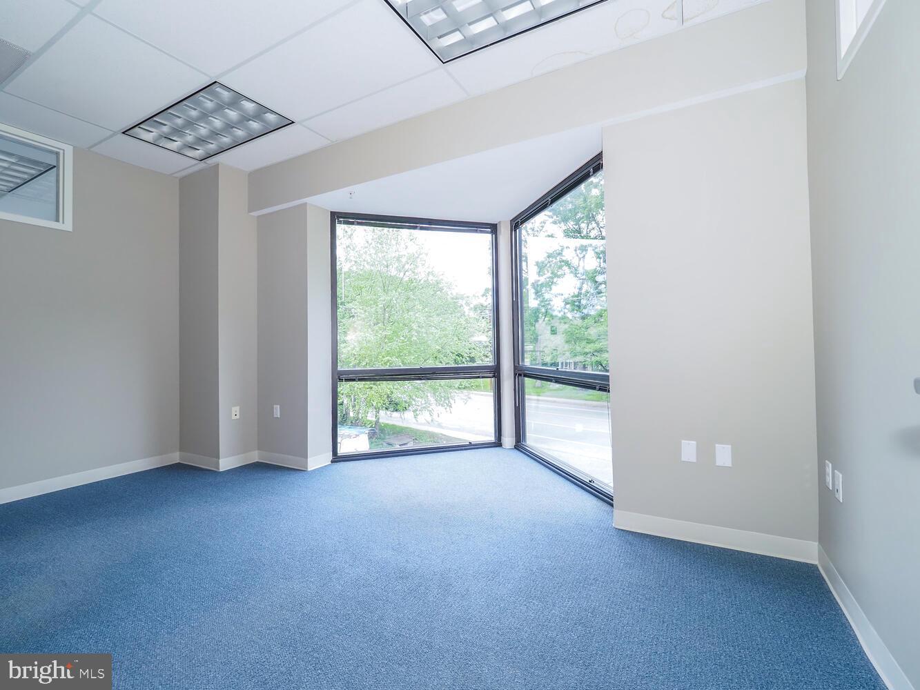 515 Benfield Rd #201 Property Photo 18
