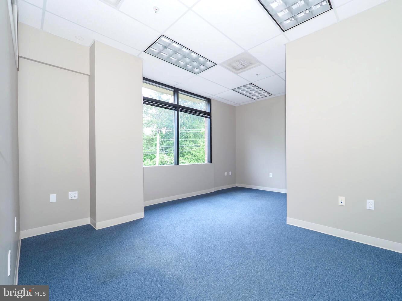 515 Benfield Rd #201 Property Photo 22