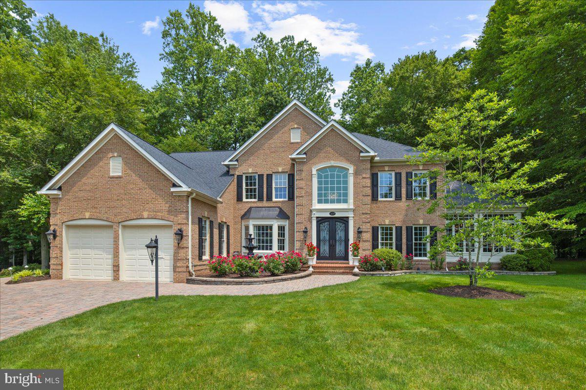 206 May Ln Property Photo 1