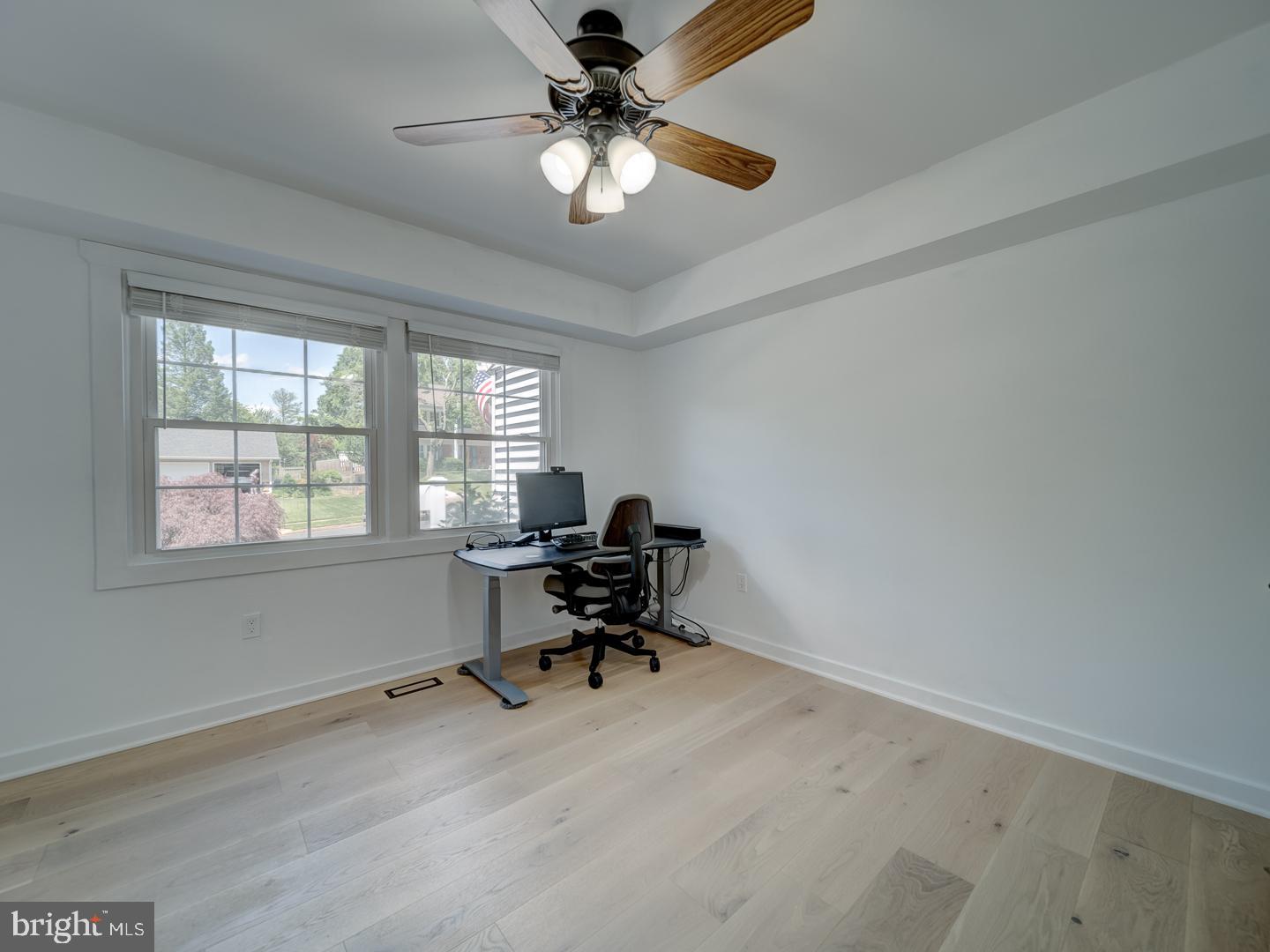 1782 Shaftsbury Ave Property Photo 44